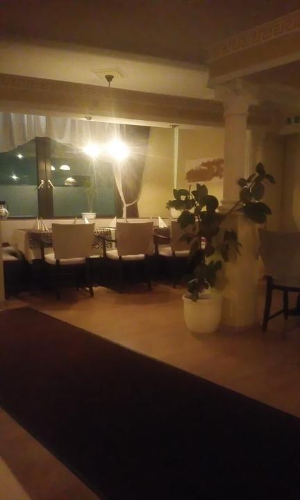 Akropolis Restaurant